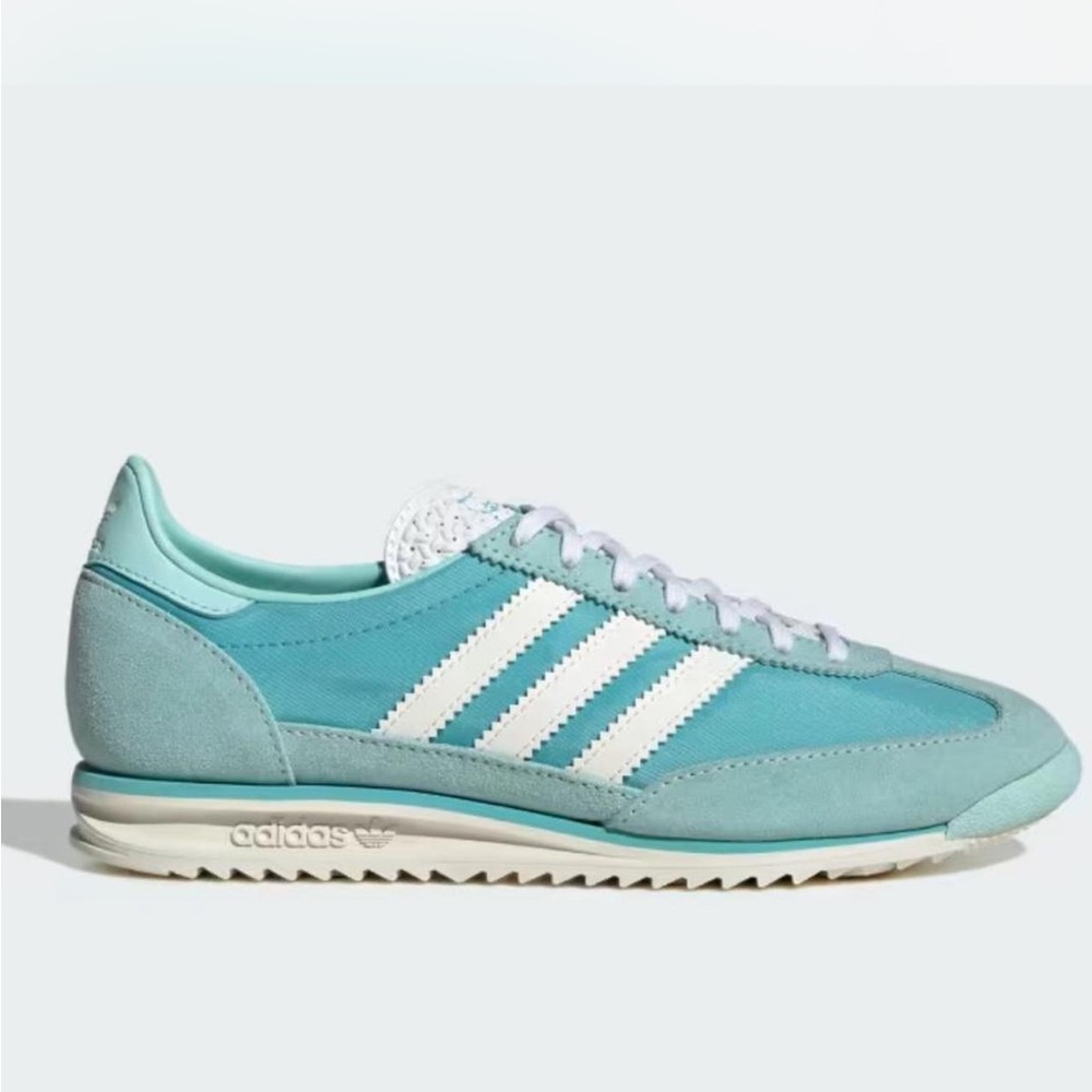 Adidas OG Women size 7 NWT